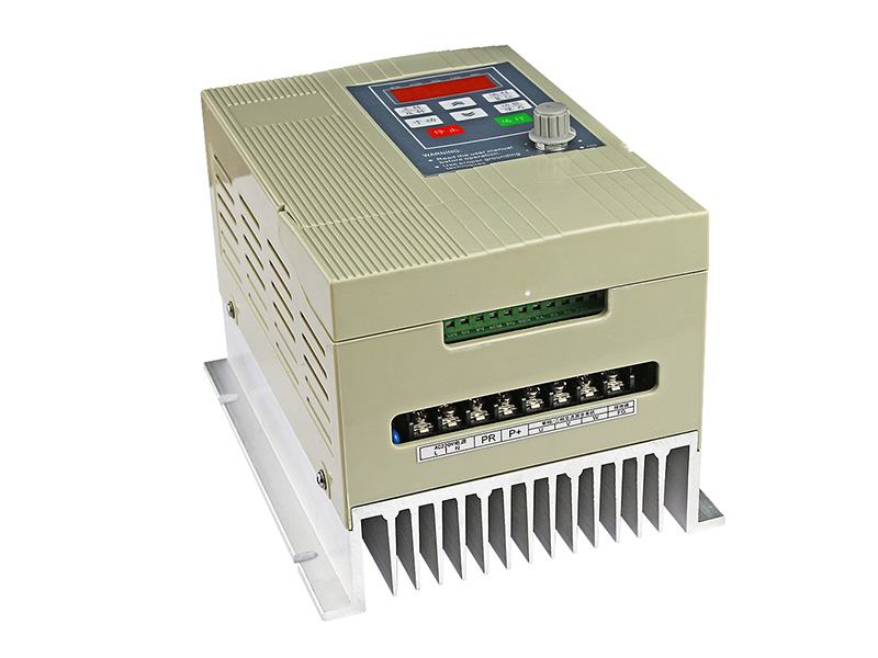 3000H通用變頻器，三相通用變頻器，變頻器生產(chǎn)廠(chǎng)家，變頻器價(jià)格