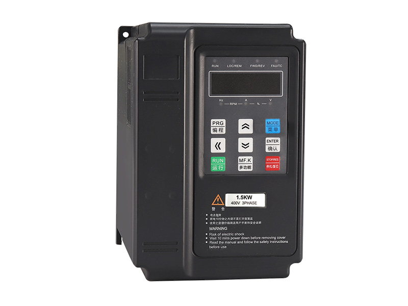 三相水泵變頻器，380V恒壓供水變頻器，變頻恒壓供水，變頻器價(jià)格