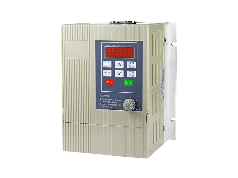 4000H通用變頻器，變頻器三相380V，變頻器廠家，電機(jī)變頻器